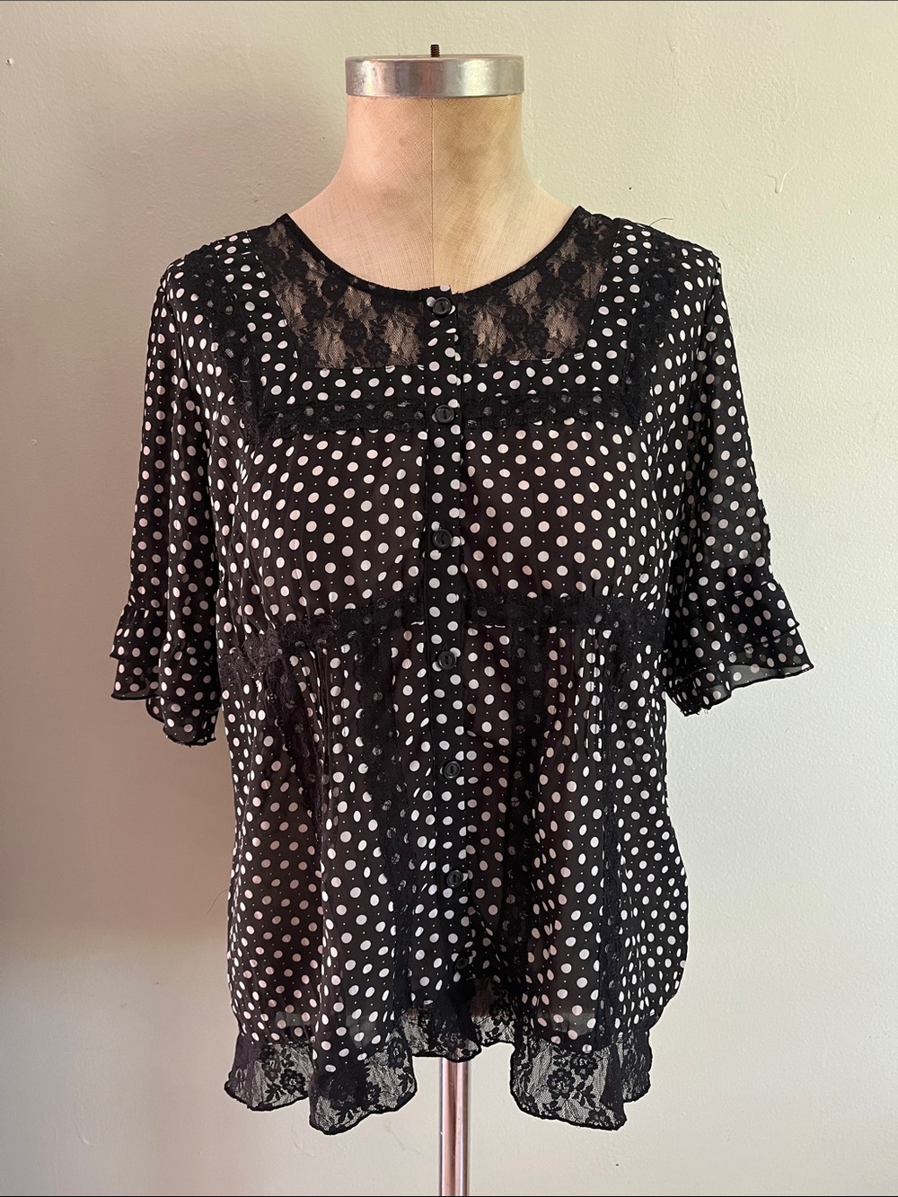 NY Collection Black and White Polka Dot Lace Blouse